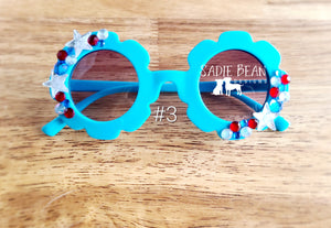 Patriotic sunnies