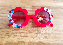 Load image into Gallery viewer, Patriotic sunnies
