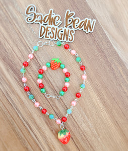 Strawberry bead bracelet