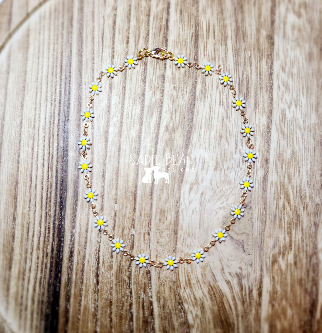 Daisy choker